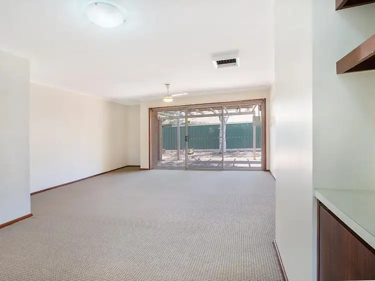 Fifth view of Homely villa listing, 6/8 Leeds Close, Millars Well WA 6714