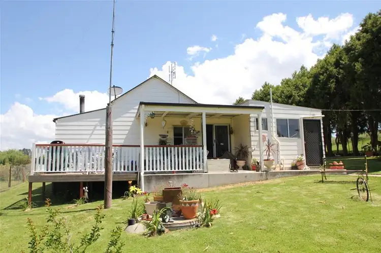 8944 New England Highway, Tenterfield NSW 2372