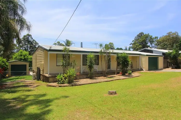 7 Station Street, Johns River NSW 2443