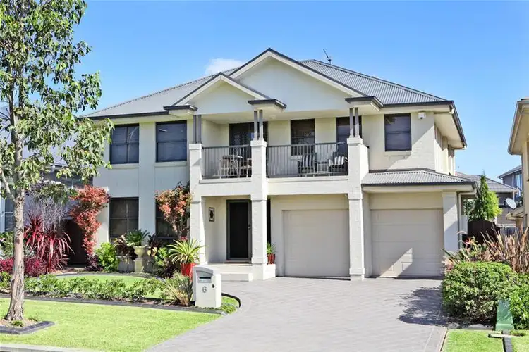 6 Whyte Place, Elderslie NSW 2570