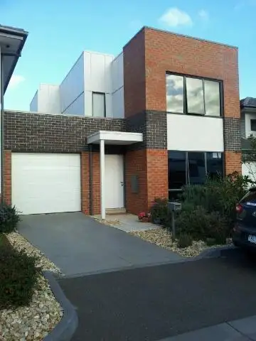 67 Waverley Park Drive, Mulgrave VIC 3170