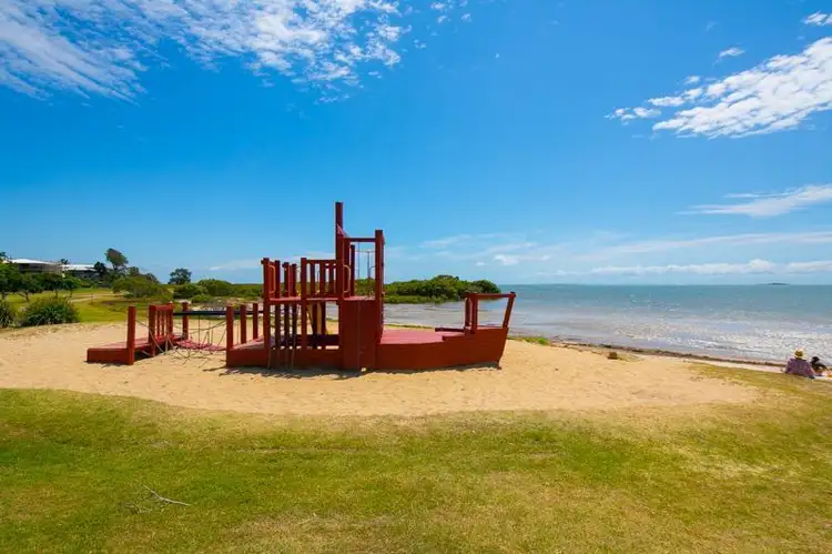 Sixth view of Homely house listing, 258 Queens Esplanade, Thorneside QLD 4158