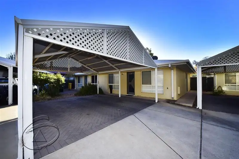 Main view of Homely unit listing, 2/137 Burke Street, East Side NT 870