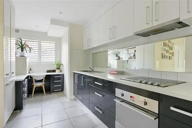 Third view of Homely unit listing, 1/22-24 Hawkesbury Avenue, Dee Why NSW 2099