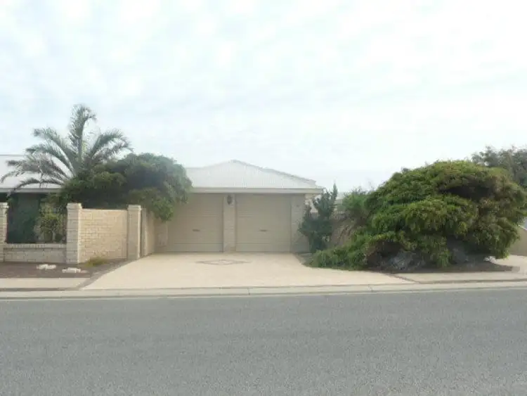 Fourth view of Homely house listing, 52 HUNTER Crescent, Green Head WA 6514