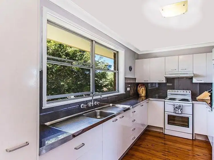 Fifth view of Homely house listing, 11 Cambridge Circle, Ourimbah NSW 2258