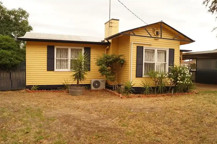 Second view of Homely house listing, 6 Murray Avenue, Numurkah VIC 3636
