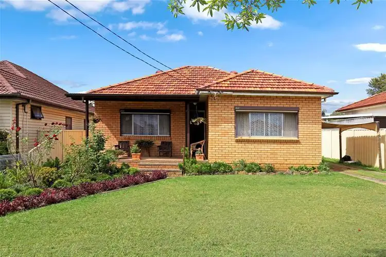 11 Amesbury Avenue, Sefton NSW 2162