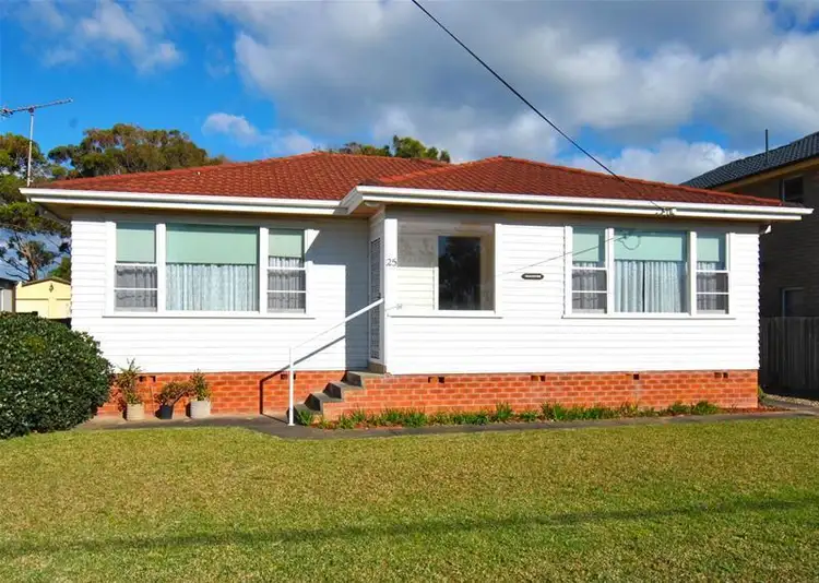 25 Broadview Avenue, Culburra Beach NSW 2540