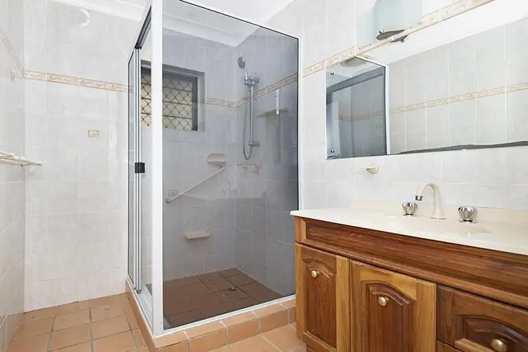 Fifth view of Homely house listing, 72 Peter Street, Kelso QLD 4815