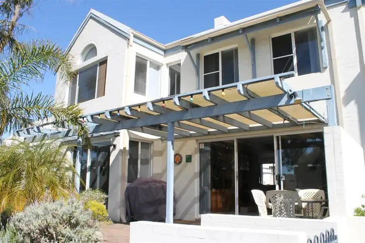 Second view of Homely house listing, 15 Dilley Court, South Yunderup WA 6208
