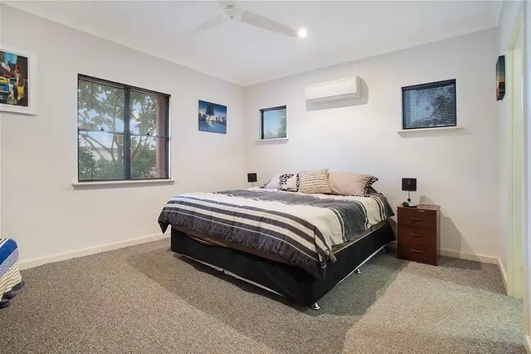 Sixth view of Homely house listing, 10 Talbot Court, Nickol WA 6714