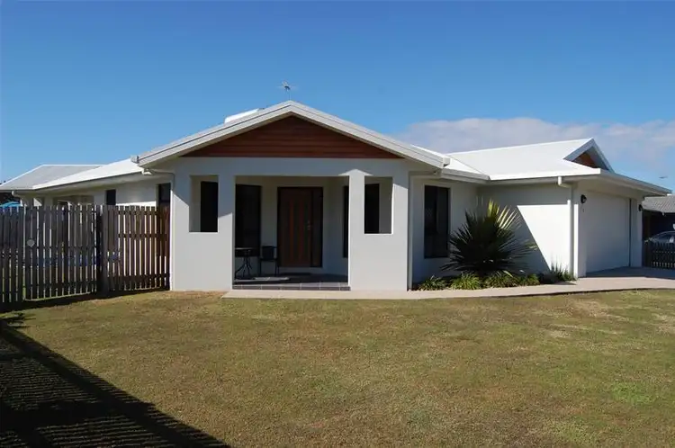 24 Swan Street, Armstrong Beach QLD 4737