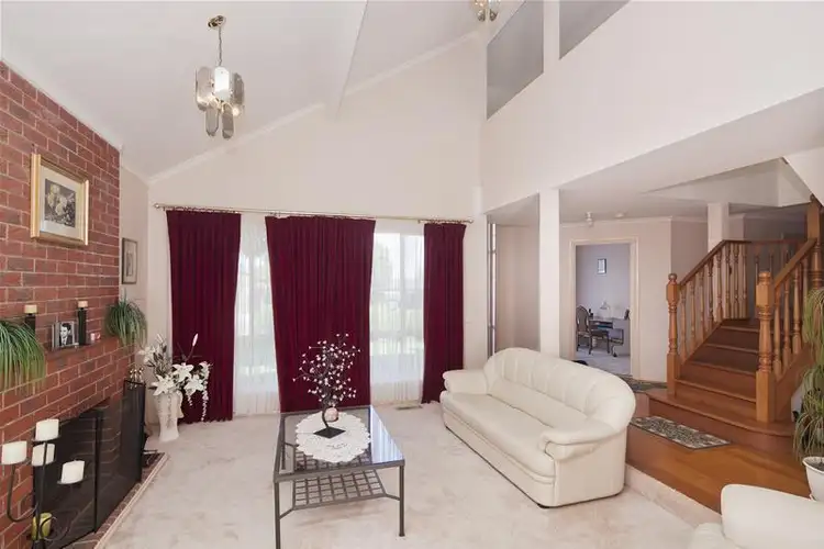 Fourth view of Homely house listing, 3 Sheridan Court, Endeavour Hills VIC 3802