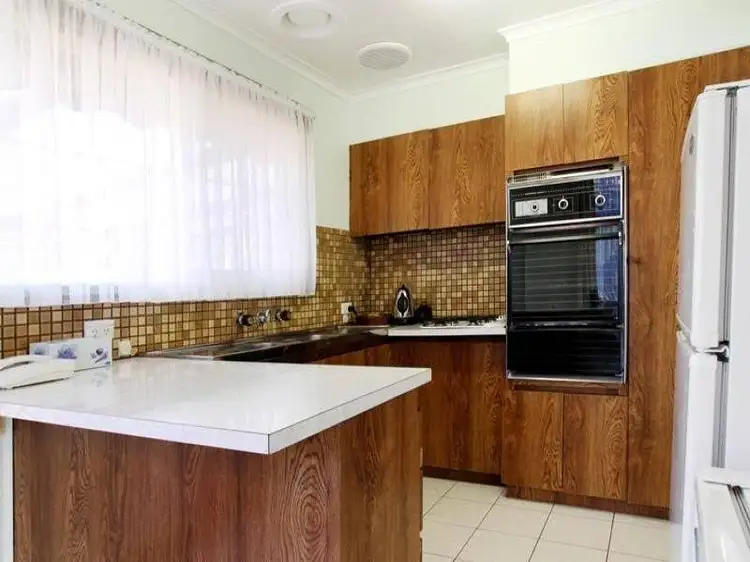 Second view of Homely house listing, 7 Chesney Drive, Ringwood VIC 3134