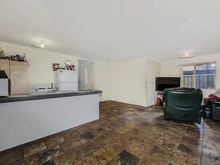 Seventh view of Homely house listing, 10 Silver Grove, Warnbro WA 6169