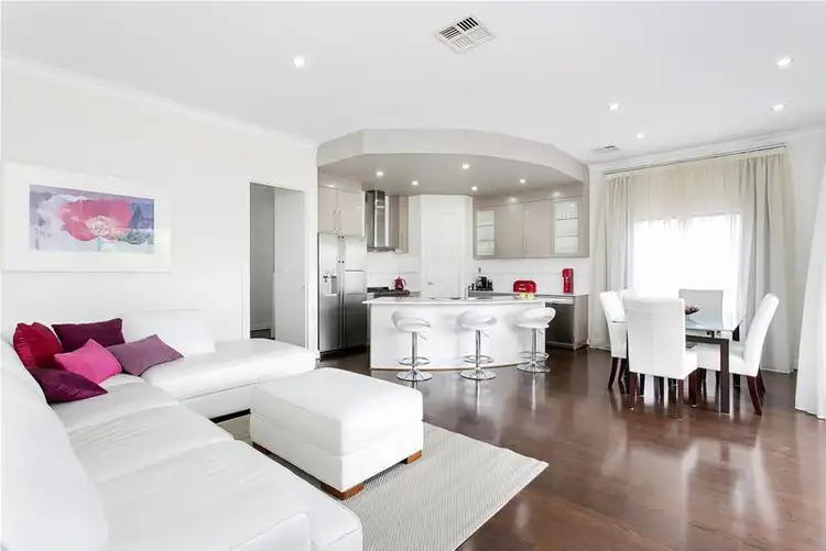 Fifth view of Homely house listing, 4 Delo Court, Grange SA 5022