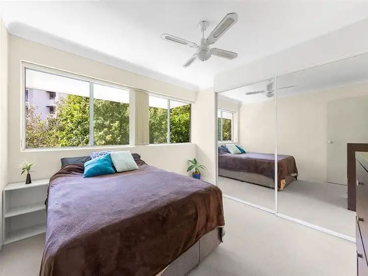 Fifth view of Homely apartment listing, 6/19 Norman Crescent, Norman Park QLD 4170