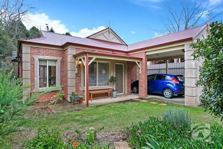32 Victoria Road, Mount Barker SA 5251