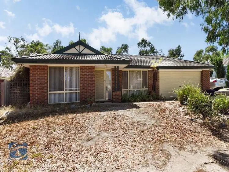 23 Dutton Close, Lynbrook VIC 3975