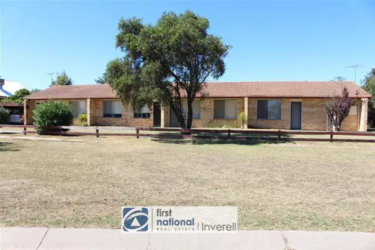 84 lawrence  Street, Inverell NSW 2360