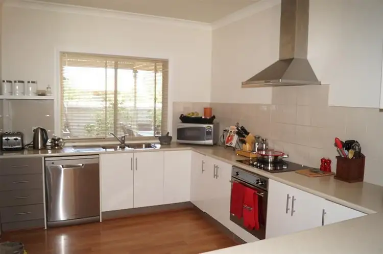 Fifth view of Homely unit listing, 2/81 Saxton Street, Numurkah VIC 3636