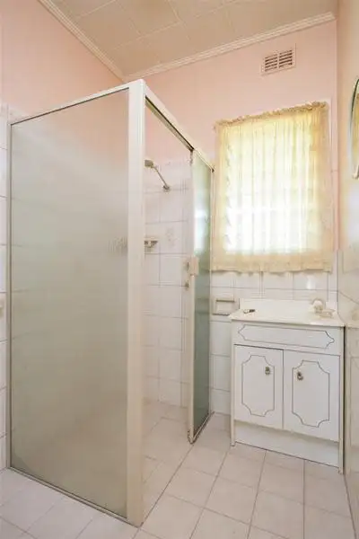 Sixth view of Homely house listing, 5 Salrak Avenue, Marion SA 5043