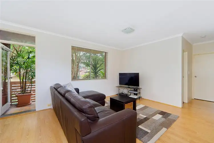 Second view of Homely unit listing, 6/11-13 Avon Road, Dee Why NSW 2099