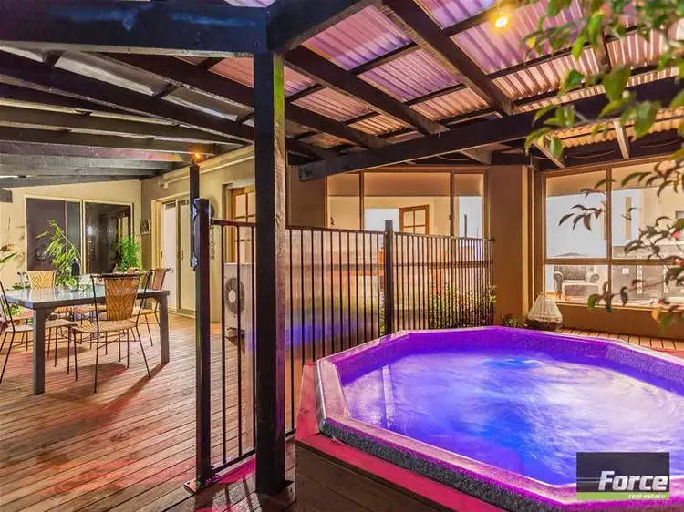Second view of Homely house listing, 33 Oakland Hills Boulevard, Currambine WA 6028