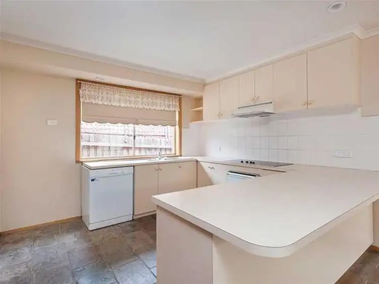 Second view of Homely house listing, 8 Solomon Court, Sunbury VIC 3429