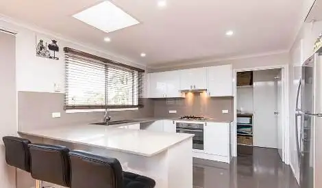 Fourth view of Homely house listing, 2 Albany Court, Endeavour Hills VIC 3802