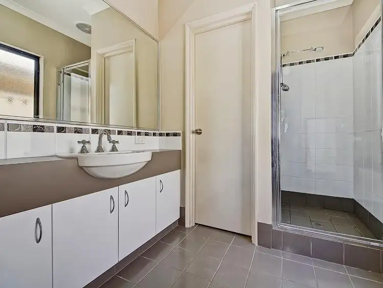 Fifth view of Homely house listing, 8 Cheney Loop, Secret Harbour WA 6173