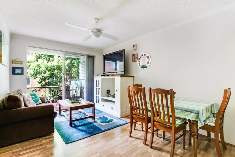 Main view of Homely unit listing, 13/13-15 Richmond Avenue, Dee Why NSW 2099