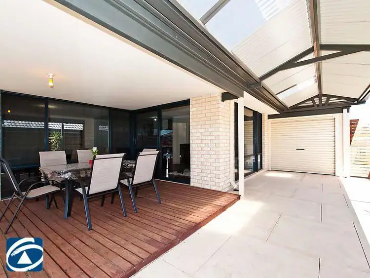 5 Ginnini Lane, Ellenbrook WA 6069