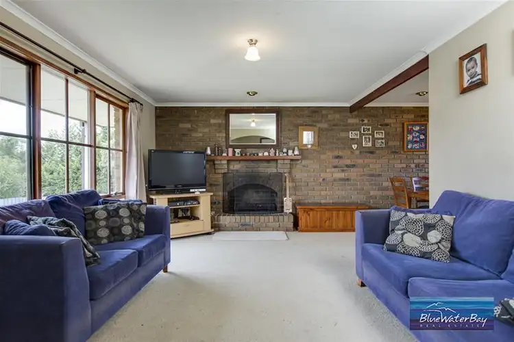 19 Flora Road, Mount Martha VIC 3934