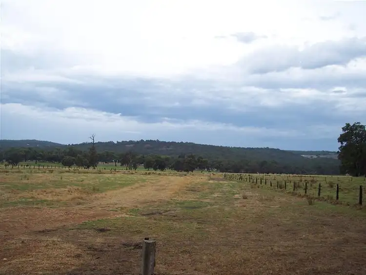 247 Driver Road, Harvey WA 6220