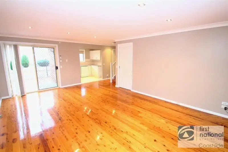 Main view of Homely unit listing, 8/82-88 Daintree Drive, Albion Park NSW 2527