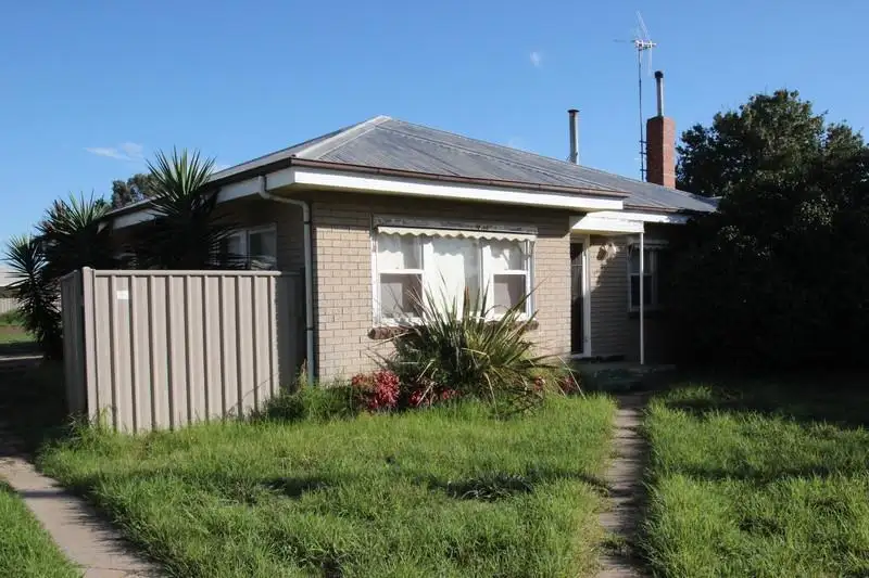 Main view of Homely house listing, 7 Thompson Avenue, Cobram VIC 3644