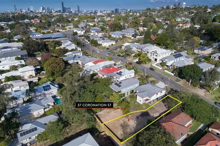 37 Coronation Street, Bardon QLD 4065
