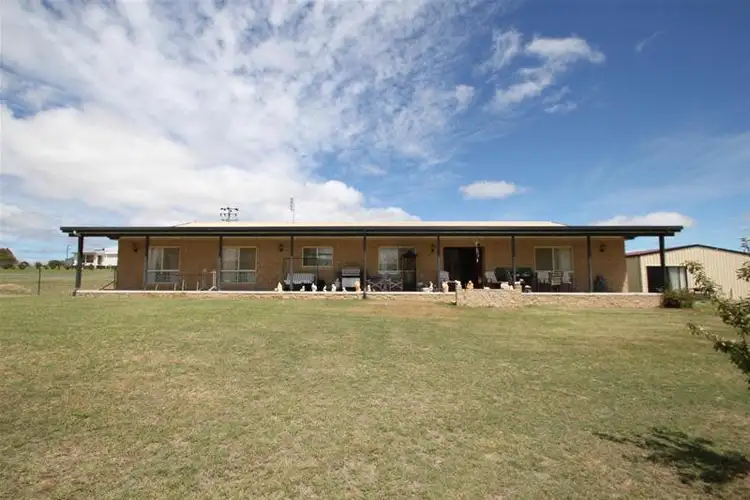 Main view of Homely house listing, 32 Margetts Street, Wallangarra QLD 4383
