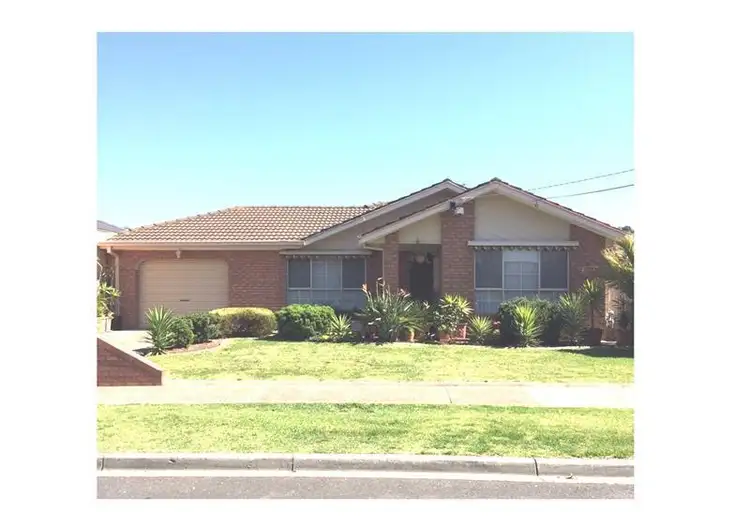 15 Lee Street, Deer Park VIC 3023