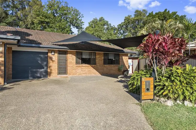 2/9 Flora Close, Burleigh Waters QLD 4220