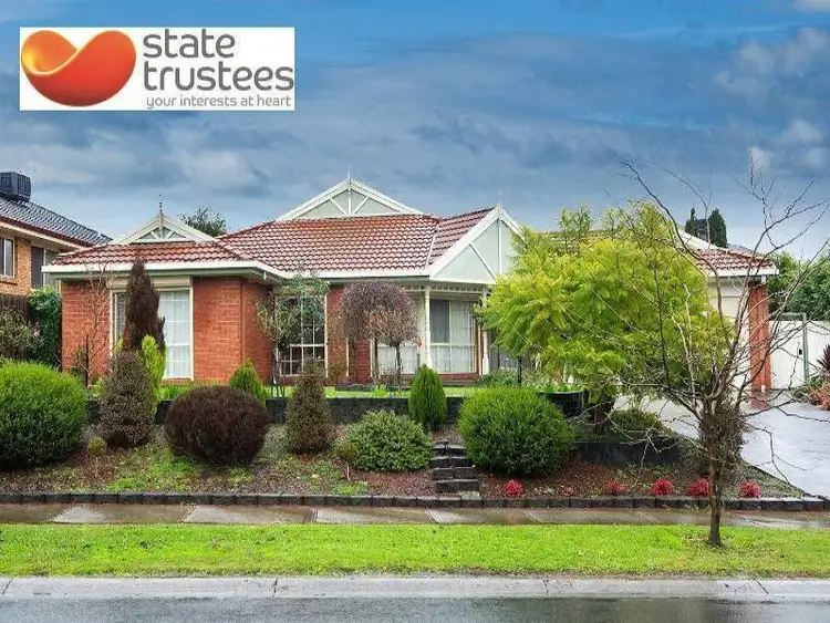 17 Goldentree Drive, Chirnside Park VIC 3116