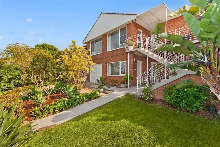 Second view of Homely house listing, 10 Beacon Avenue, Beacon Hill NSW 2100