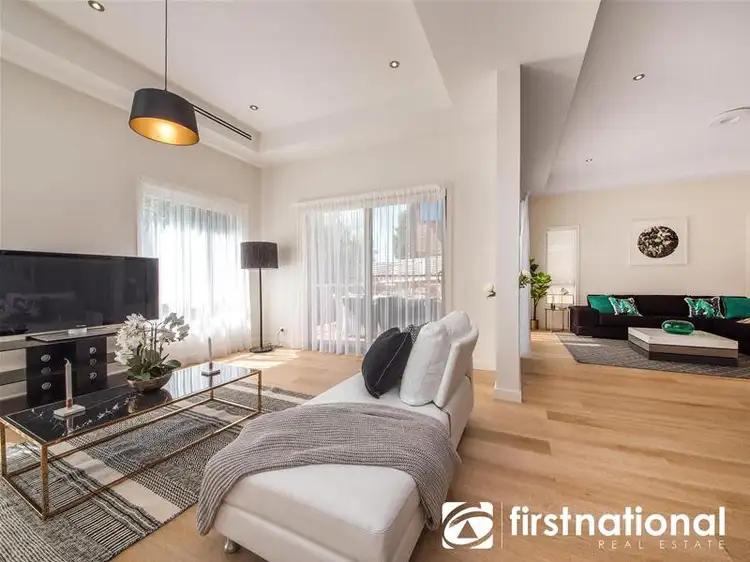 Sixth view of Homely house listing, 8 Araluen Rise, Narre Warren VIC 3805