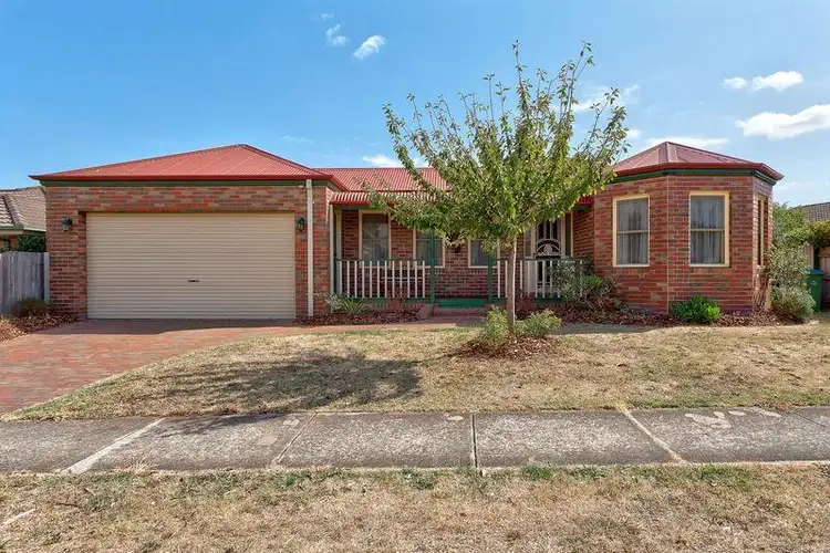 18 Somerville Crescent, Somerville VIC 3912