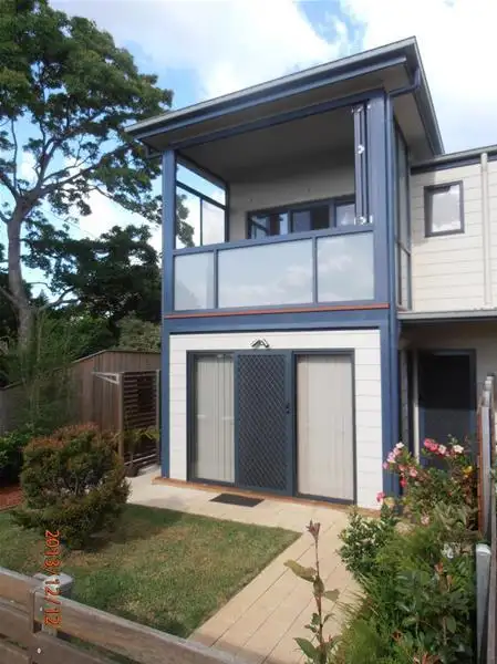 8/154 Fern Street
