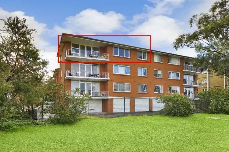 Second view of Homely unit listing, 12/18 Grafton Crescent, Dee Why NSW 2099