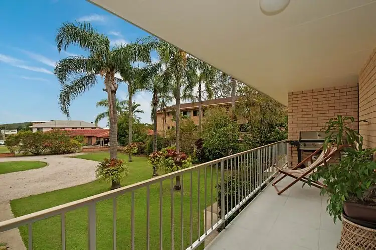 6/5 Lind Avenue, Palm Beach QLD 4221