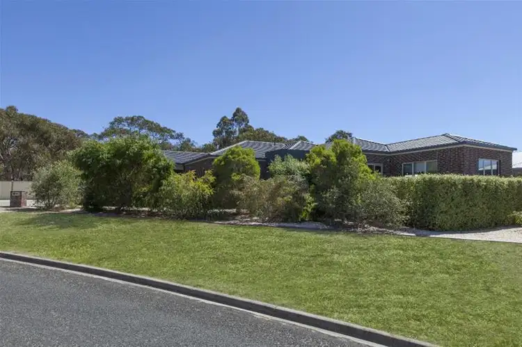 26 Henderson Street, Ararat VIC 3377